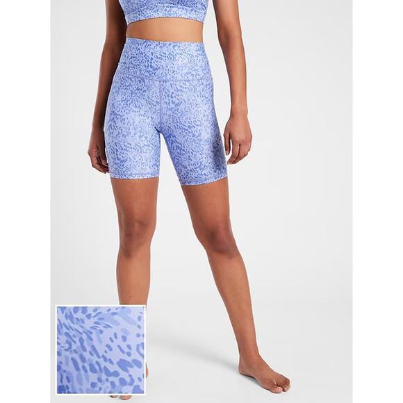 Athleta Elation 7" Biker Shorts XS Liquid Petals‎ Periwinkle Purple Athletic - Picture 1 of 4